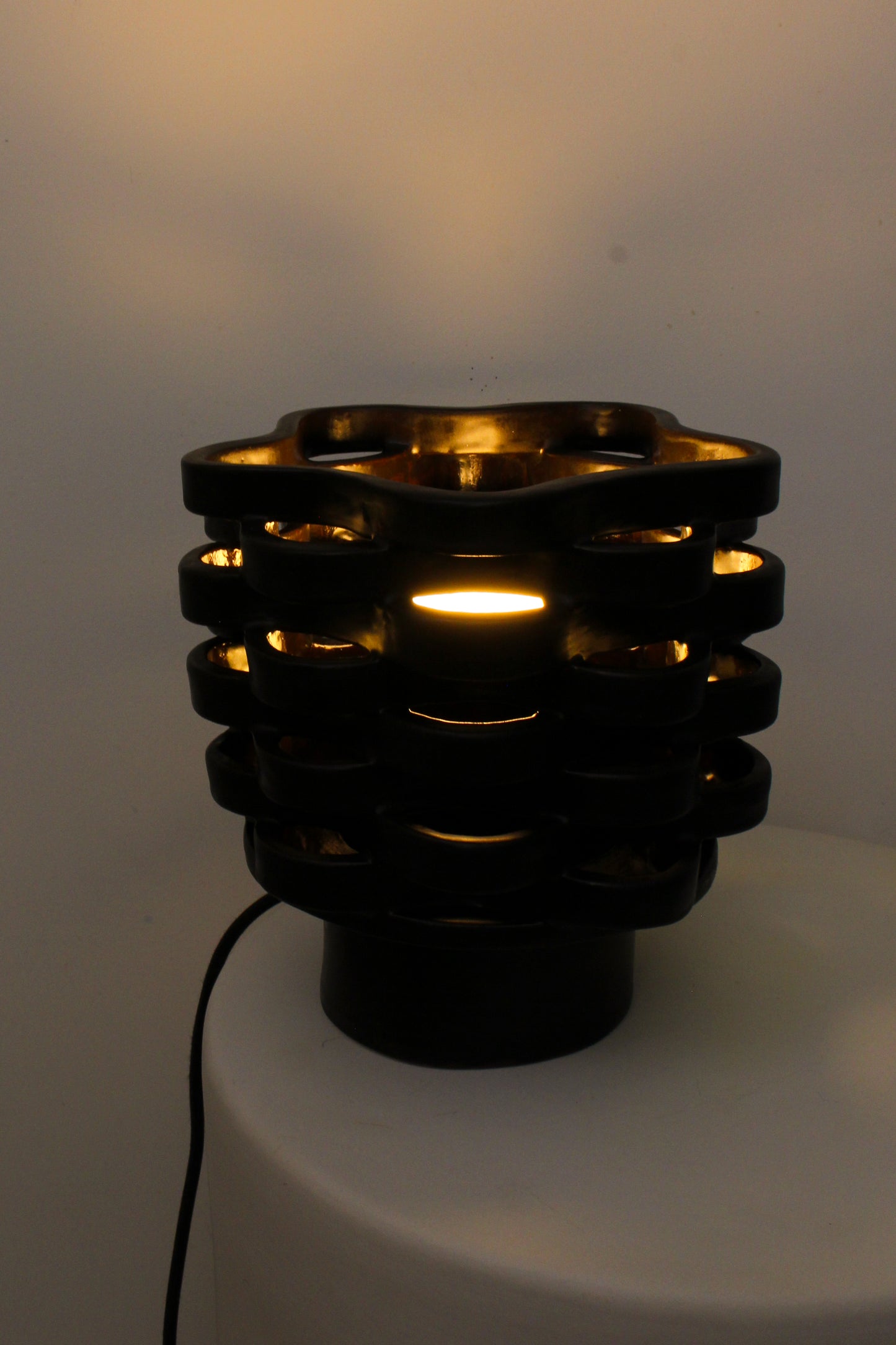 Ceramic Eclipse Lamp